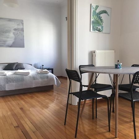 Central 5 Room Apartment Atenas Exterior foto