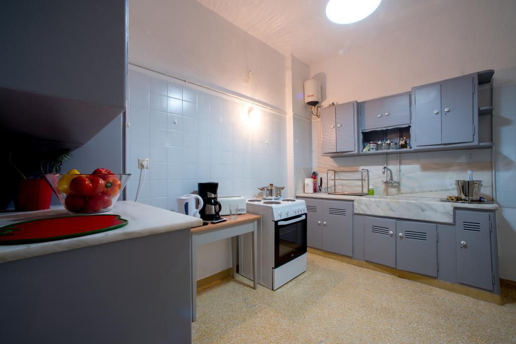 Central 5 Room Apartment Atenas Exterior foto