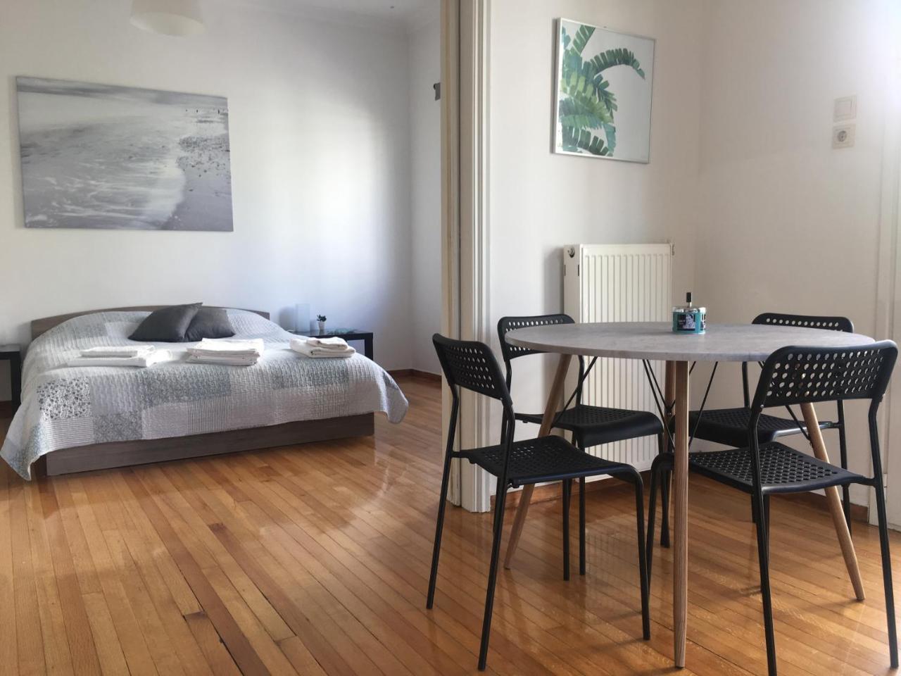 Central 5 Room Apartment Atenas Exterior foto